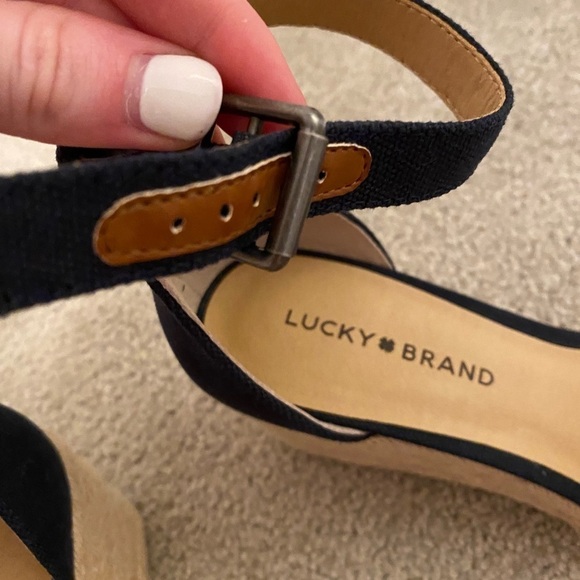 LUCKY Brand Navy Wedges - Picture 9 of 11